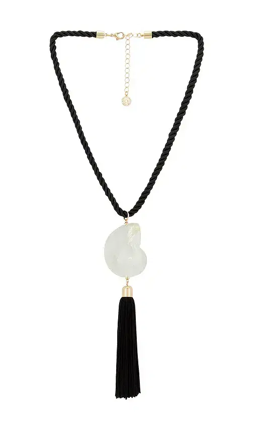 8 Other Reasons Bold Shell Pendant And Long Tassel Accent Statement Necklace