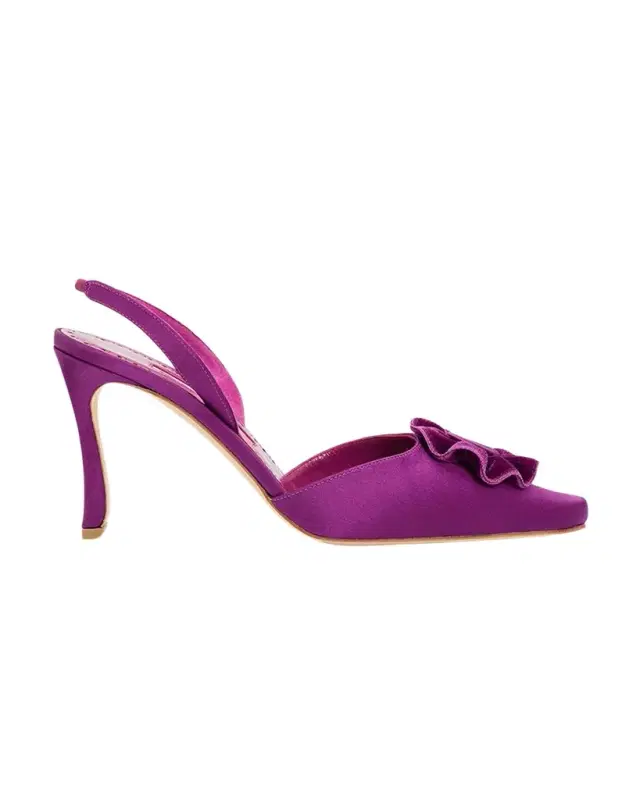 Manolo Blahnik 90mm Caulosli Satin Slingback Pumps