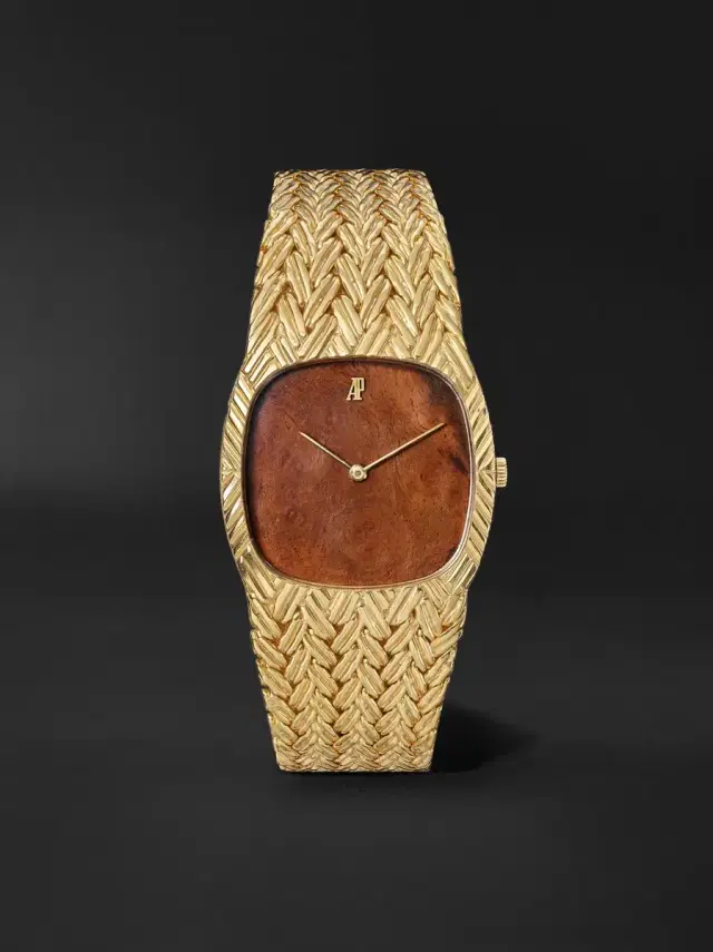 Stephanie Windsor Audemars Piguet Vintage 1970s Giant Cobra Hand-Wound 32mm 18-Karat Gold Watch, ref. 94641 (Fits up to 7.5'' wrist) - Men