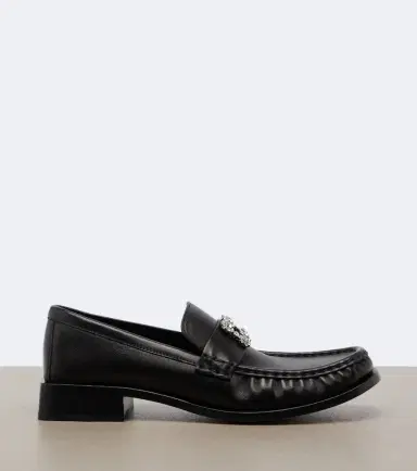 Roger Vivier Viv Moc embellished leather loafers | Thumbnail 2 Roger Vivier Viv Moc embellished leather loafers | Thumbnail 2