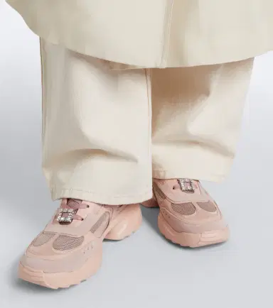 Roger Vivier Viv' On The Run embellished sneakers | Thumbnail 6 Roger Vivier Viv' On The Run embellished sneakers | Thumbnail 6