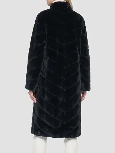 Gorski Women's Reversible Merino Shearling Lamb Chevron Short Coat - Black - Size XL | Thumbnail 4 Gorski Women's Reversible Merino Shearling Lamb Chevron Short Coat - Black - Size XL | Thumbnail 4