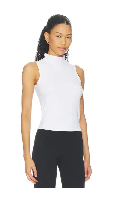Vuori Daily Muscle Tank Top | Thumbnail 2