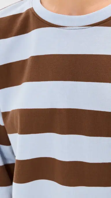 State & Lake Cricket Tee | Thumbnail 6