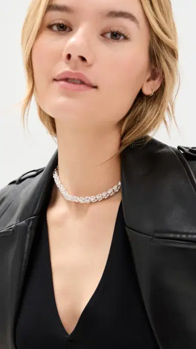 Shashi Byzantine Chain Necklace | Thumbnail 3