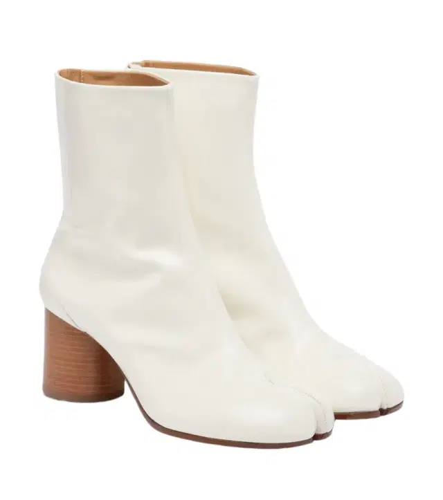 Maison Margiela Tabi leather ankle boots