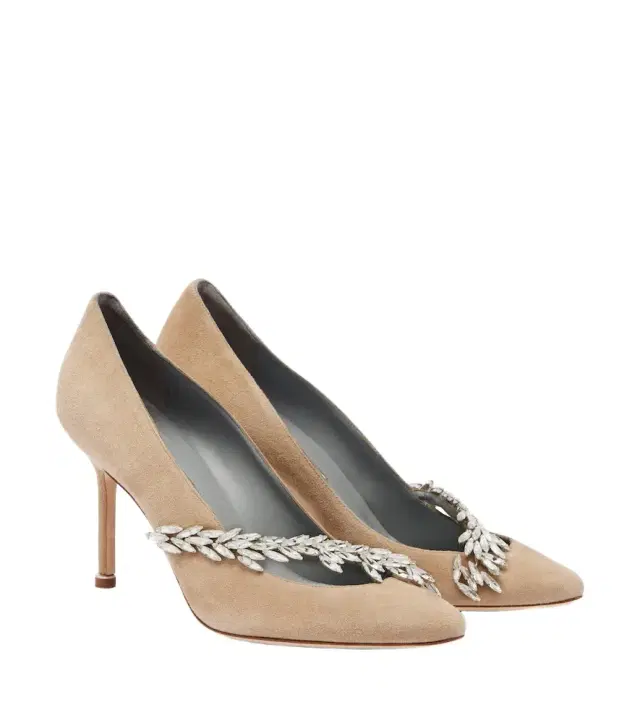 x Manolo Blahnik suede pumps