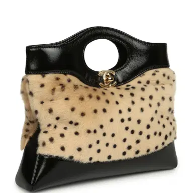 Chanel Chanel Mini "Cheetah Print" 31 Shopper Beige Calf Hair, Black Shiny Lambskin Gold Hardware | Thumbnail 2 Chanel Chanel Mini "Cheetah Print" 31 Shopper Beige Calf Hair, Black Shiny Lambskin Gold Hardware | Thumbnail 2