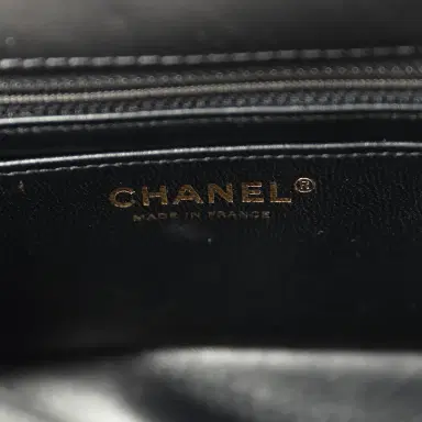 Chanel Pre-owned Chanel Mini Reissue 224 2.55 Flap Bag Black Crumpled Aged Calfskin Antique Gold Hardware | Thumbnail 9
