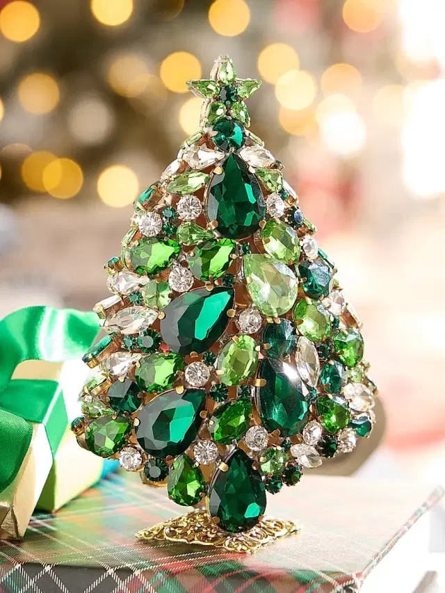 Exclusively Ours 3D Magical Star Crystal Christmas Tree Decoration