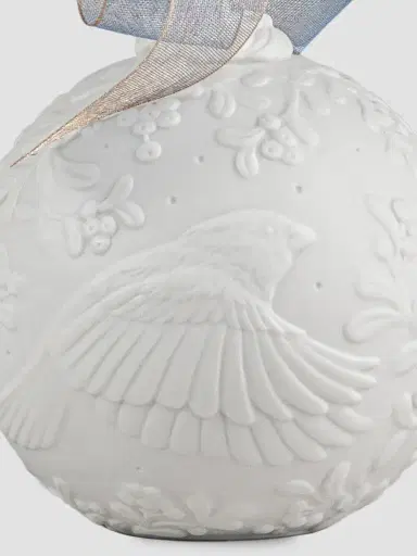Lladro Annual Christmas Collectibles 2026 Christmas Ball Ornament - White And Blue | Thumbnail 7