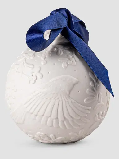 Lladro Special US 250th Anniversary Christmas Ball | Thumbnail 5 Lladro Special US 250th Anniversary Christmas Ball | Thumbnail 5