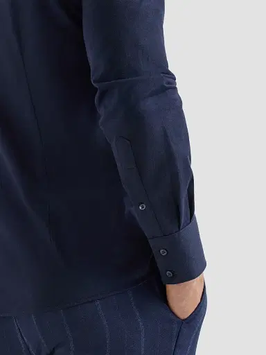 Brunello Cucinelli Men's Cotton Piqué Shirt with Spread Collar | Thumbnail 6 Brunello Cucinelli Men's Cotton Piqué Shirt with Spread Collar | Thumbnail 6