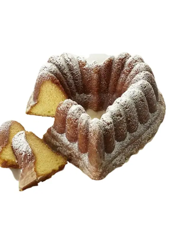 PM Delights Heart-Shaped Rum Cake