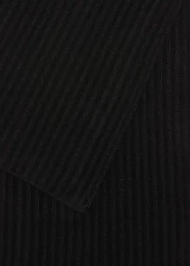 Bergdorf Goodman Ribbed Cashmere Scarf, Black | Thumbnail 4