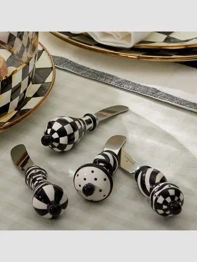 MacKenzie-Childs Courtly Check 4-Piece Party Spreader Set | Thumbnail 2