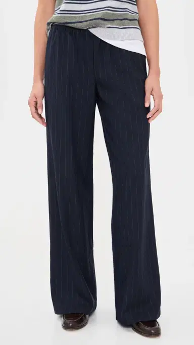 GOOD AMERICAN The Pull On Trousers | Thumbnail 2