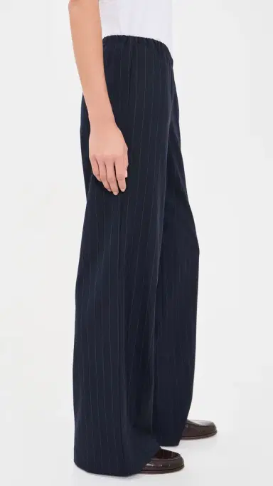 GOOD AMERICAN The Pull On Trousers | Thumbnail 4