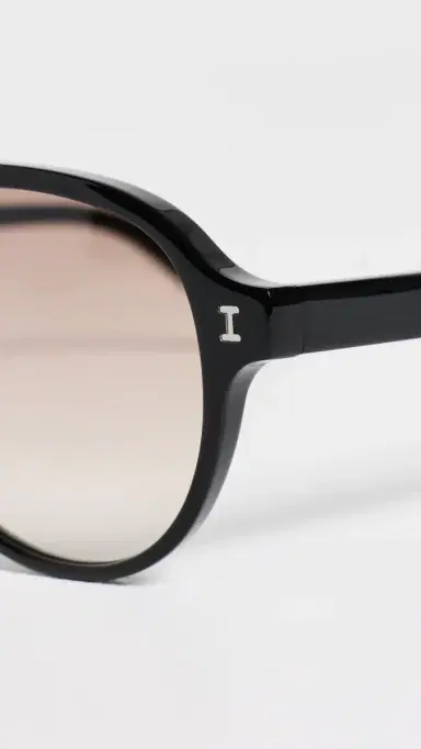 illesteva Vanderbilt Sunglasses | Thumbnail 5