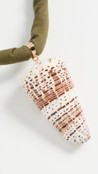 Logan Tay Cone Shell Necklace Green One Size | Thumbnail 4