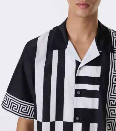 Versace Printed cotton and silk bowling shirt | Thumbnail 3 Versace Printed cotton and silk bowling shirt | Thumbnail 3