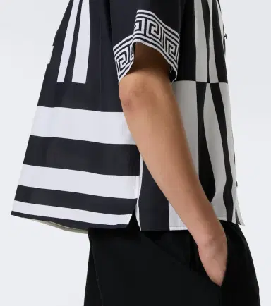 Versace Printed cotton and silk bowling shirt | Thumbnail 5 Versace Printed cotton and silk bowling shirt | Thumbnail 5