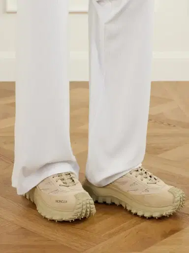 Moncler Trailgrip Apex Gtx Suede Sneakers | Thumbnail 2