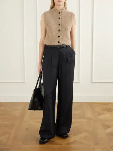 Allude Button-down Cashmere Vest | Thumbnail 2 Allude Button-down Cashmere Vest | Thumbnail 2