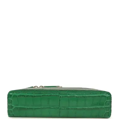 Chanel Chanel Top Handle Long Vanity Case with Chain Green Croc Embossed Calfskin Gold Hardware | Thumbnail 6 Chanel Chanel Top Handle Long Vanity Case with Chain Green Croc Embossed Calfskin Gold Hardware | Thumbnail 6