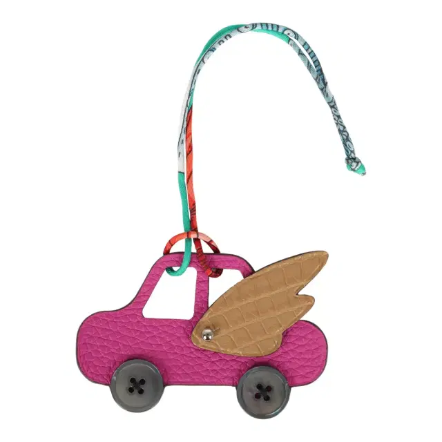 HERMÈS Hermes Petit H Winged Car Bag Charm Rose Pourpre Togo, Chai Alligator