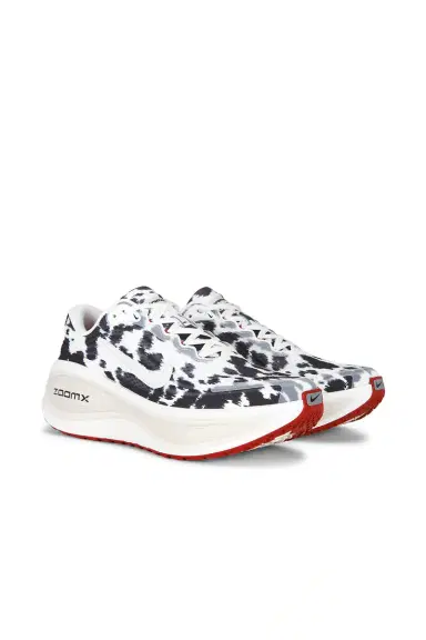 Nike Vomero Plus | Thumbnail 2
