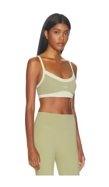 FORM Scoop Contrast Sports Bra | Thumbnail 2