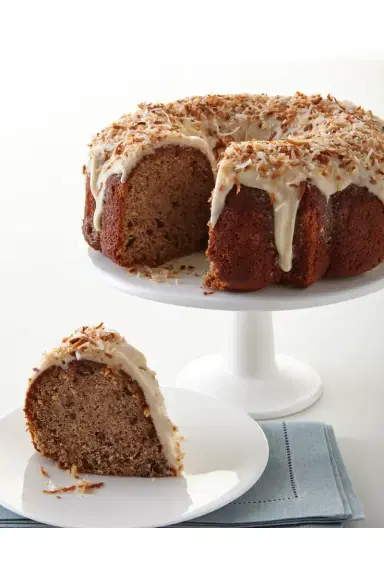 PM Delights Hummingbird Cake, For 12 People | Thumbnail 2