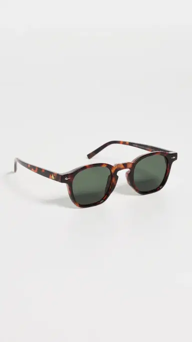 AIRE Nyxis Sunglasses Dark Tort One Size | Thumbnail 5
