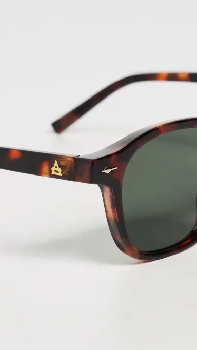 AIRE Nyxis Sunglasses Dark Tort One Size | Thumbnail 6