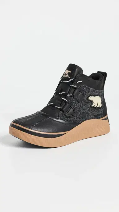 Sorel Out N About IV Classic Waterproof Boots Black | Thumbnail 2 Sorel Out N About IV Classic Waterproof Boots Black | Thumbnail 2