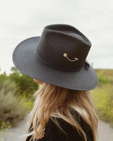 Freya Wanderer Packable Straw Fedora | Thumbnail 2