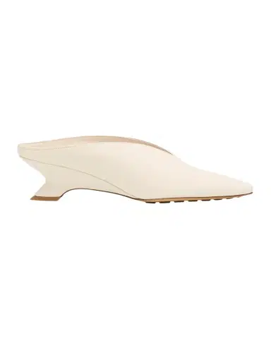 Bottega Veneta Bounty Vinyl Kitten-Heel Mules | Thumbnail 1