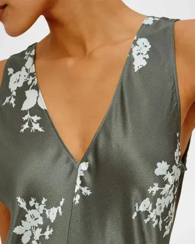 RAILS Camellia Sleeveless V-Neck Midi Dress | Thumbnail 4