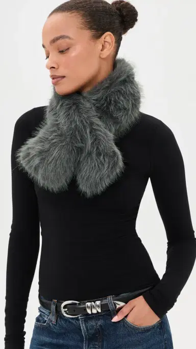 Hat Attack Foxy Pull Thru Scarf Grey One Size | Thumbnail 3