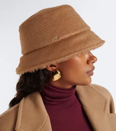 Max Mara Reversible camel hair and silk bucket hat | Thumbnail 4