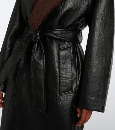 The Frankie Shop Edra shearling-trimmed wrap coat | Thumbnail 7