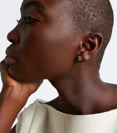 Sophie Bille Brahe Initial Petite E 18kt gold single earring with diamonds | Thumbnail 2