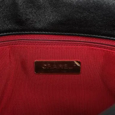 Chanel Chanel Large 19 Flap Bag Black Shiny Lambskin Mixed Metal Hardware | Thumbnail 8