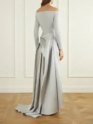 Solace London Winslow Off-the-shoulder Crepe Gown | Thumbnail 3