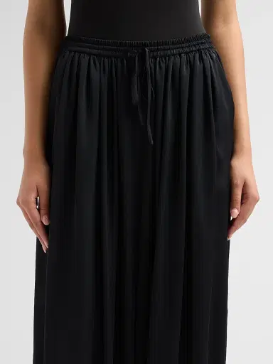Cinq à Sept Women's Esme Pleated Satin Balloon Pants - Black | Thumbnail 5