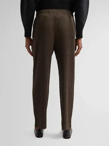Homme Plissé Issey Miyake Men's Pleated Knit Pants - Shade Grayish Brown | Thumbnail 3