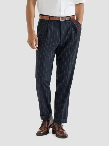 Brunello Cucinelli Men's Super 150s Virgin Wool Wide Chalk Stripe Batavia Trousers with Pleats | Thumbnail 3 Brunello Cucinelli Men's Super 150s Virgin Wool Wide Chalk Stripe Batavia Trousers with Pleats | Thumbnail 3