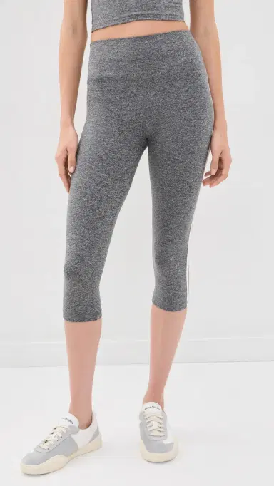 STRUT-THIS The Gigi Capri Leggings | Thumbnail 2