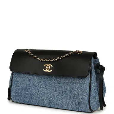 Chanel Chanel "Urban Essential" Flap Bag Blue Denim, Black Calfskin Gold Hardware | Thumbnail 5
